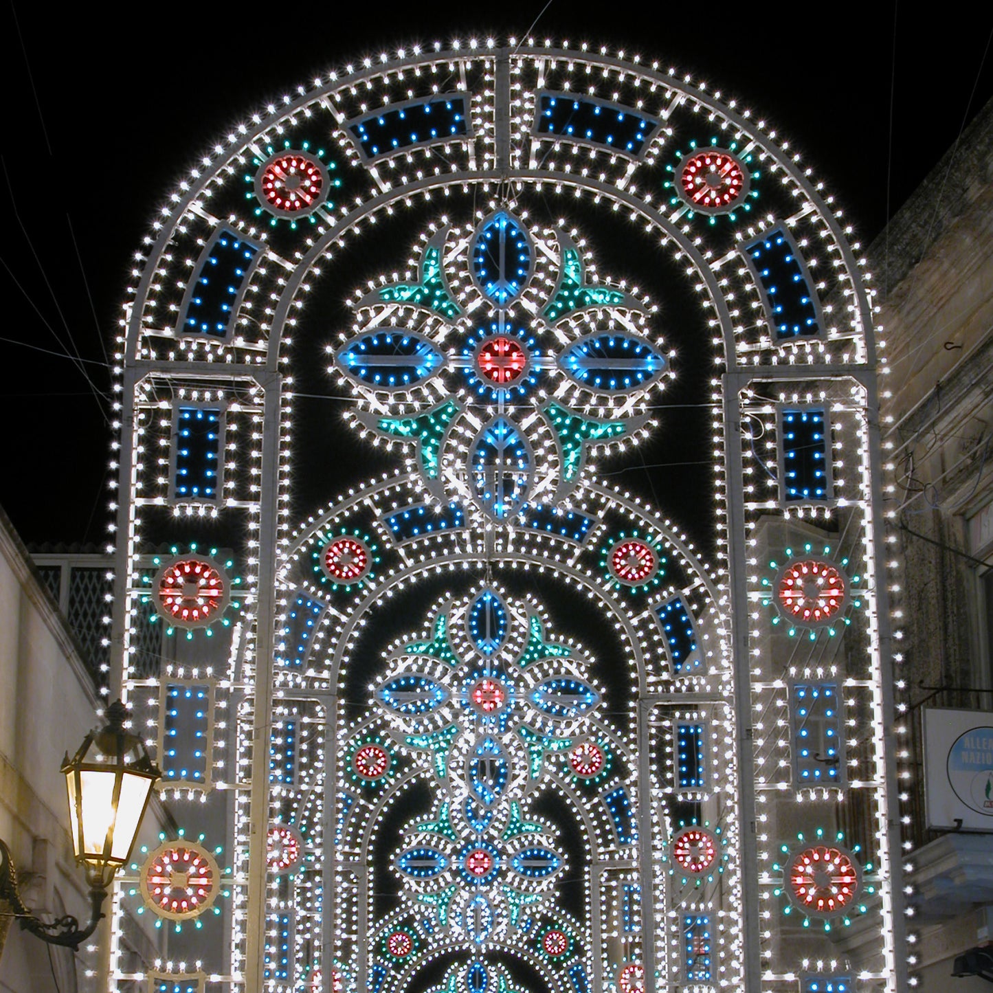 Rosone Coda di Rondine
