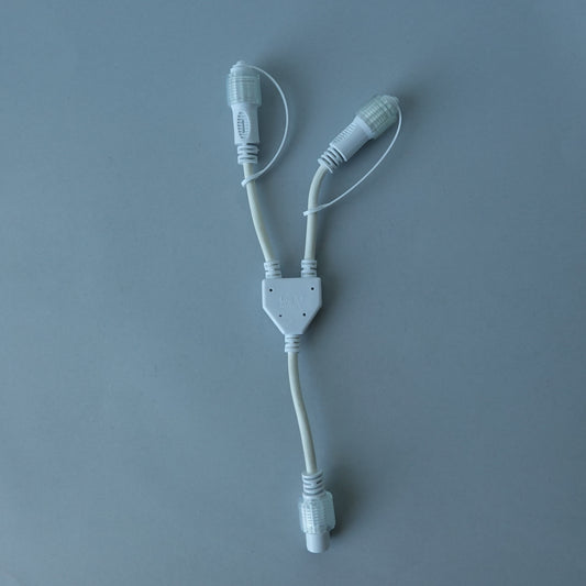 Multiconnettore 2 vie 24V IP44 per esterno cavo bianco stringhe 8m