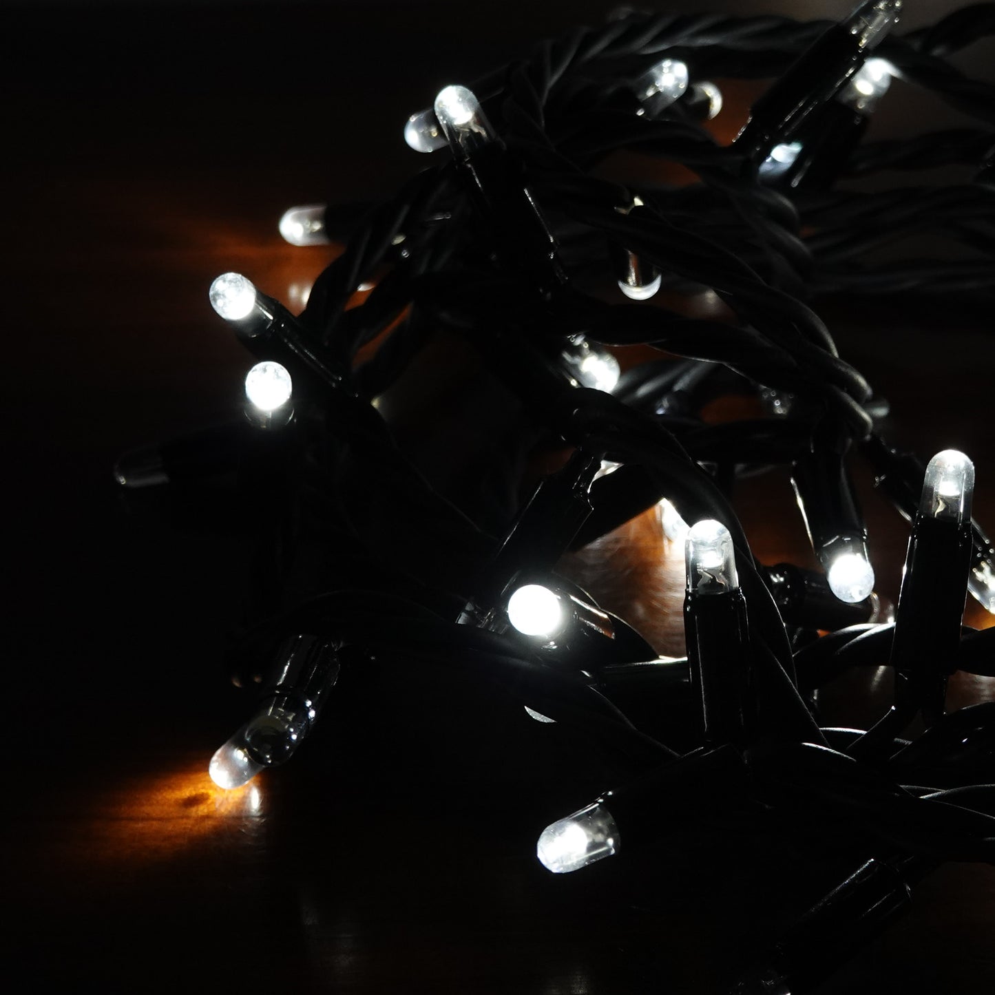 Stringa microLED 230V 12m bianco freddo 7000K 180 LED autoflash nero esterno