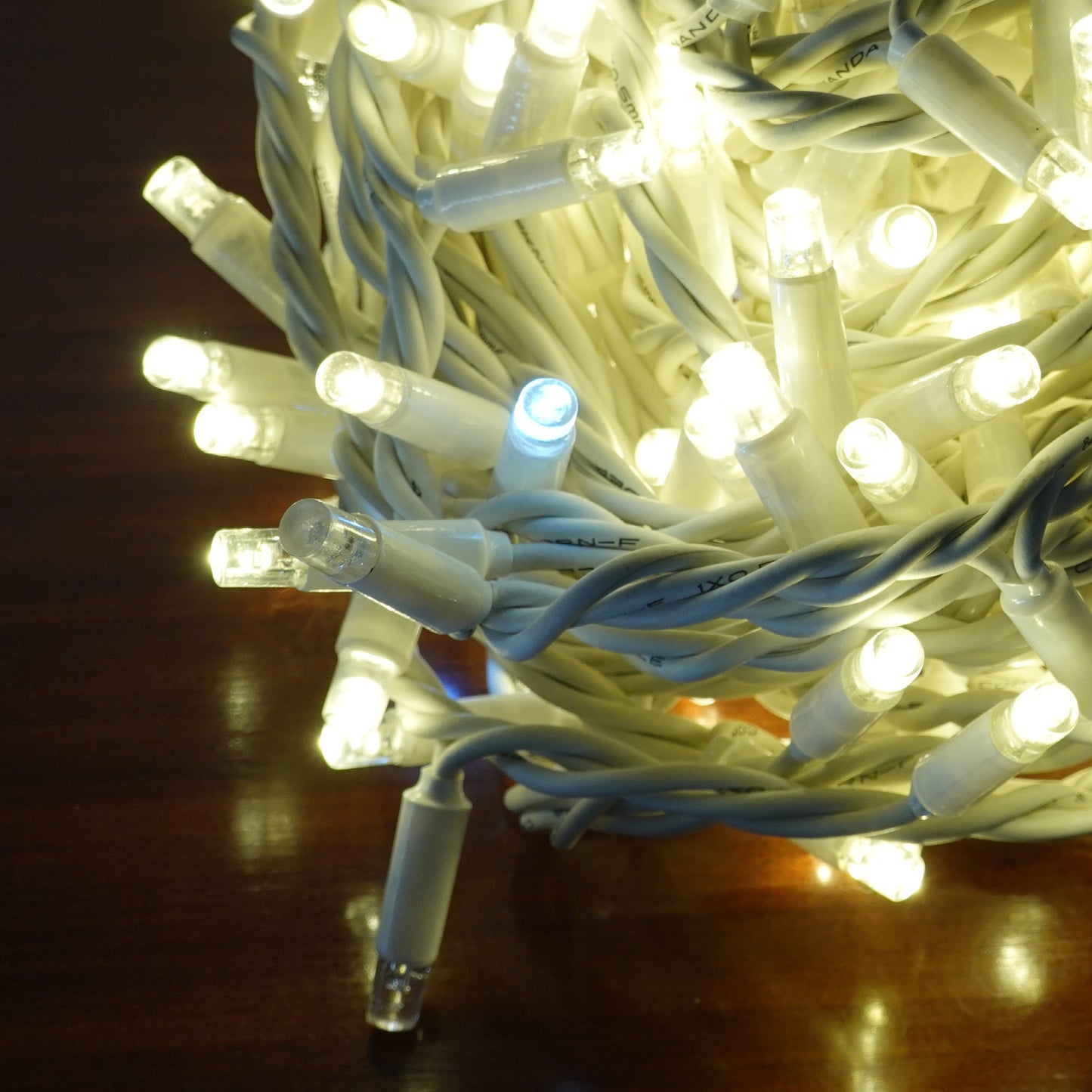 24V 12m 180 LED microLED string with autoflash, white cable for outdoor use