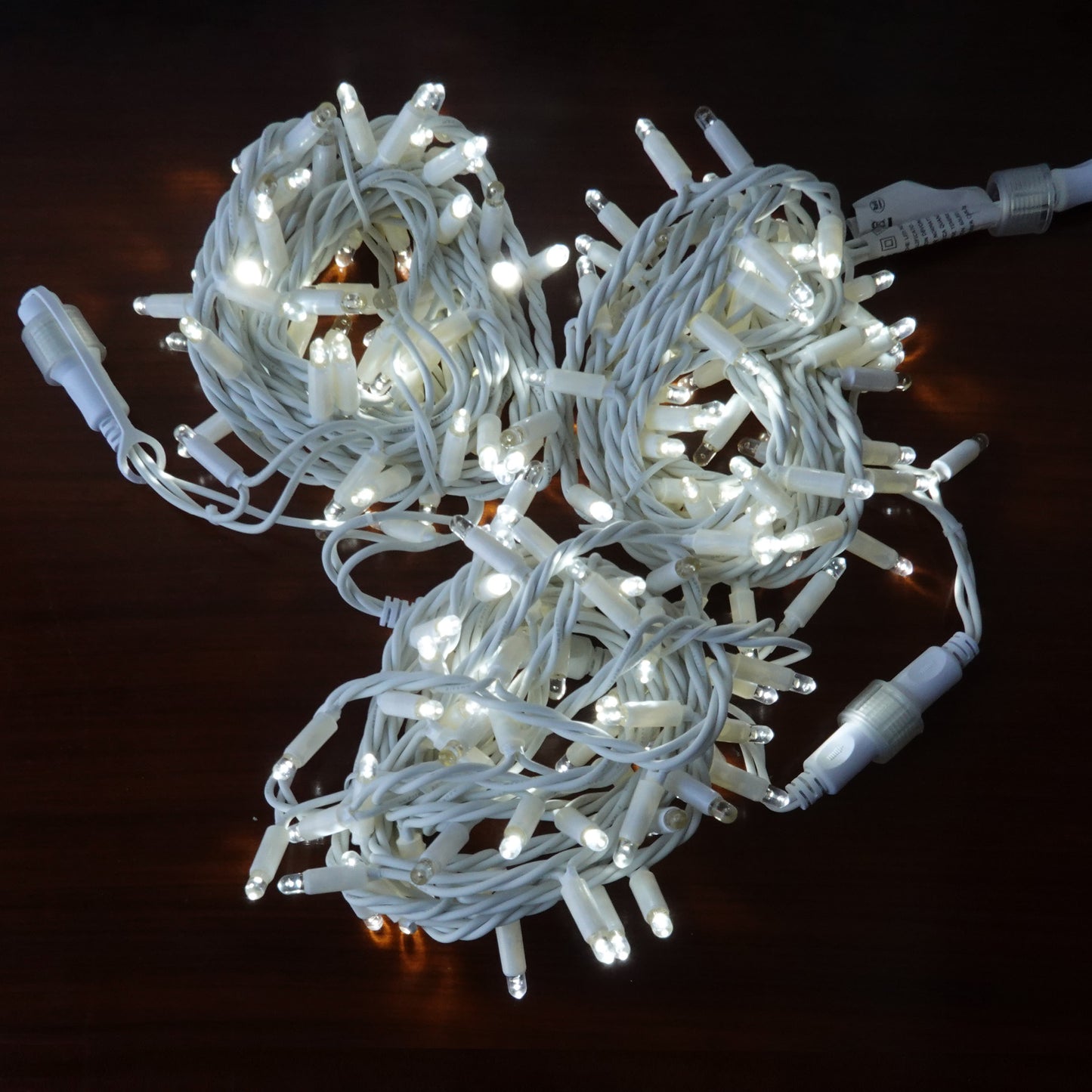 230V 12m (3x4m) micro light strings with 180 auto-flash LEDs and white cable