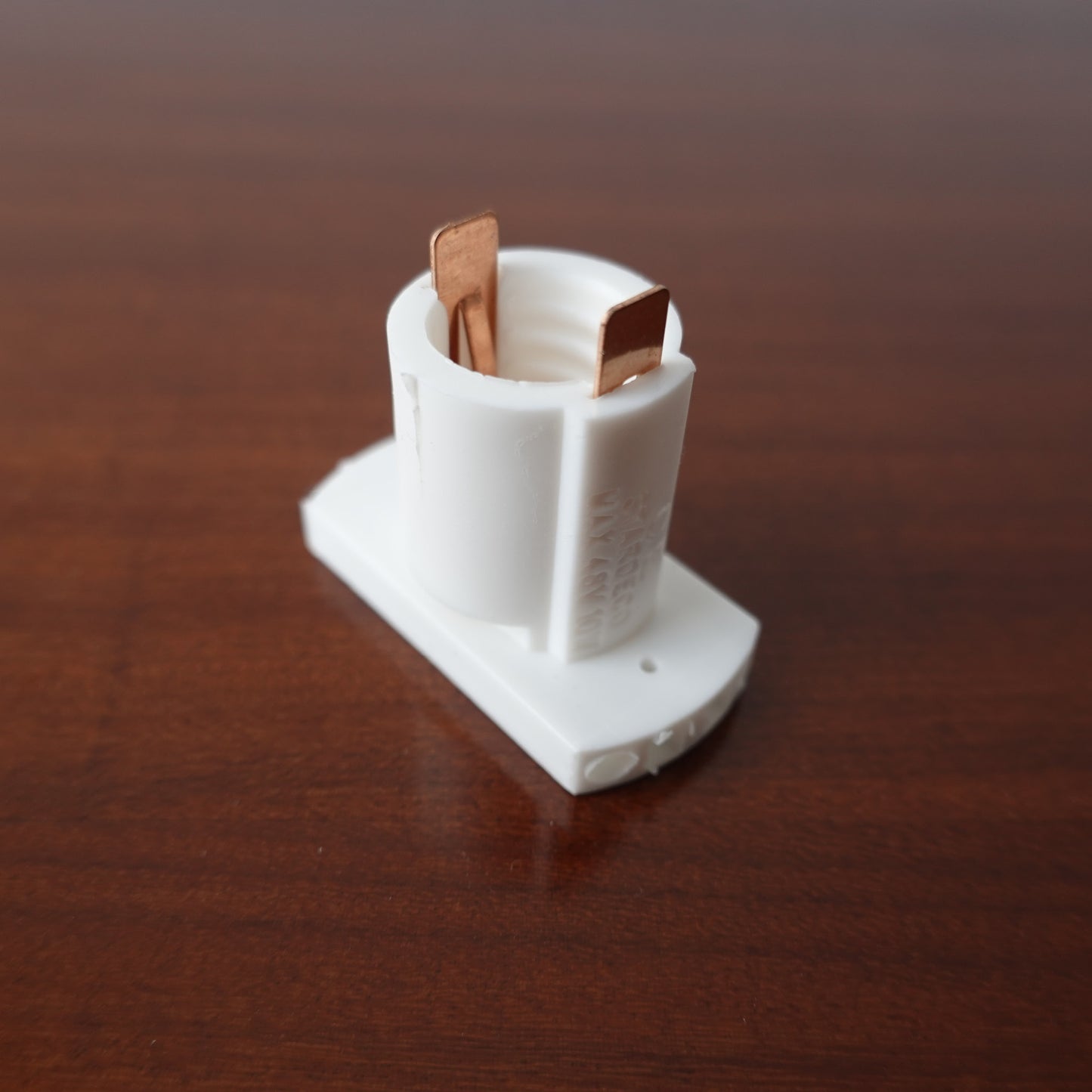 E14 type A lamp holder in white plastic with slats (pack of 2500 pcs)