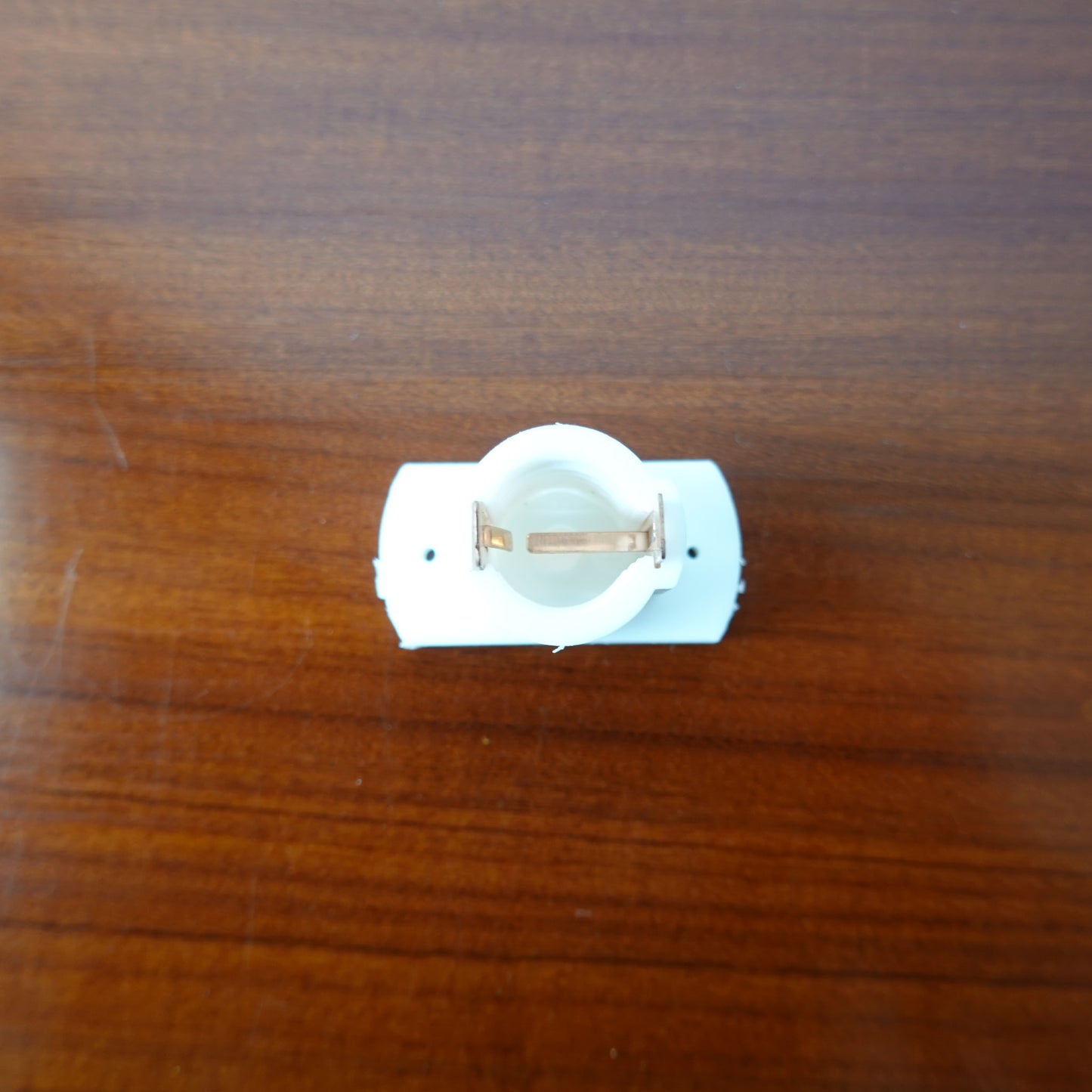 E14 type A lamp holder in white plastic with slats (pack of 2500 pcs)