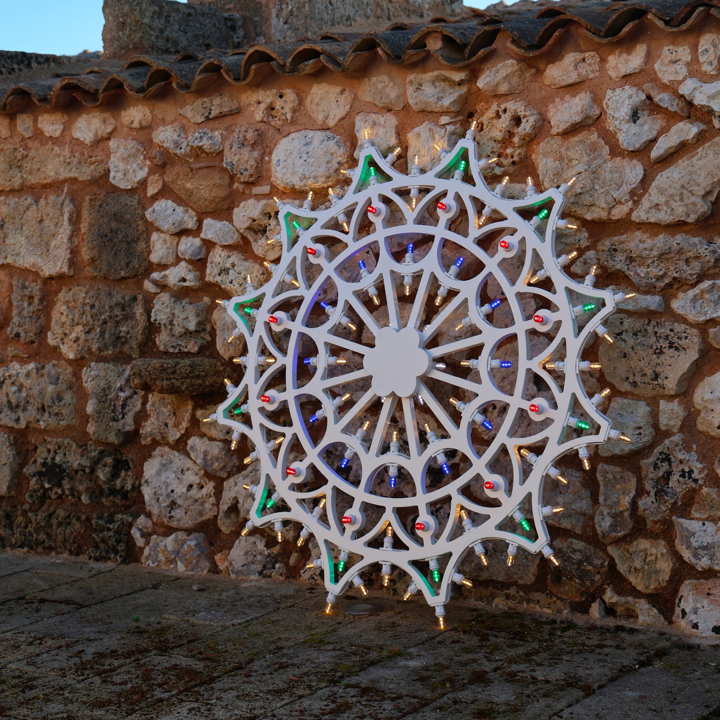 Traditional Rosette 1.3 m 
