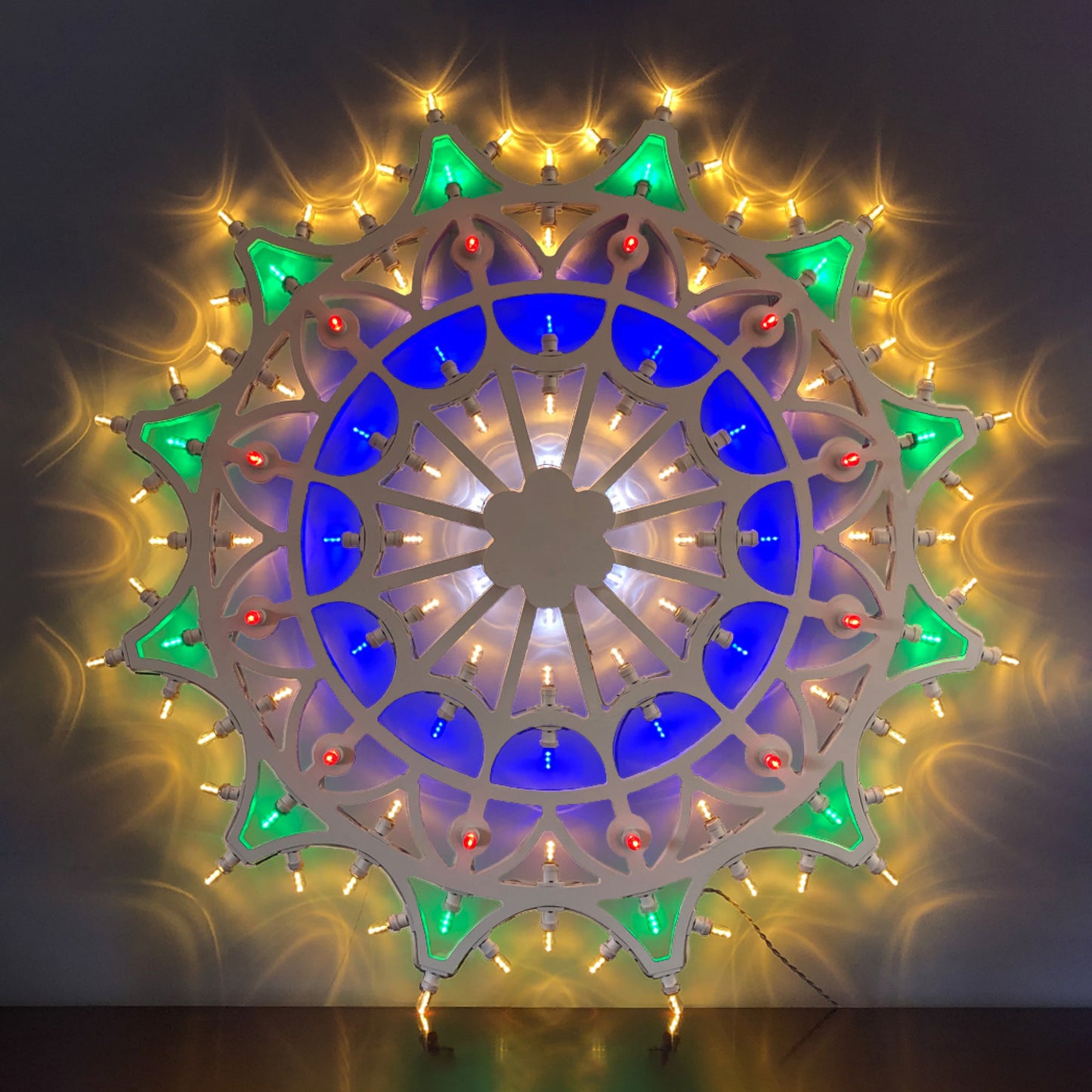 Traditional Rosette 1.3 m 