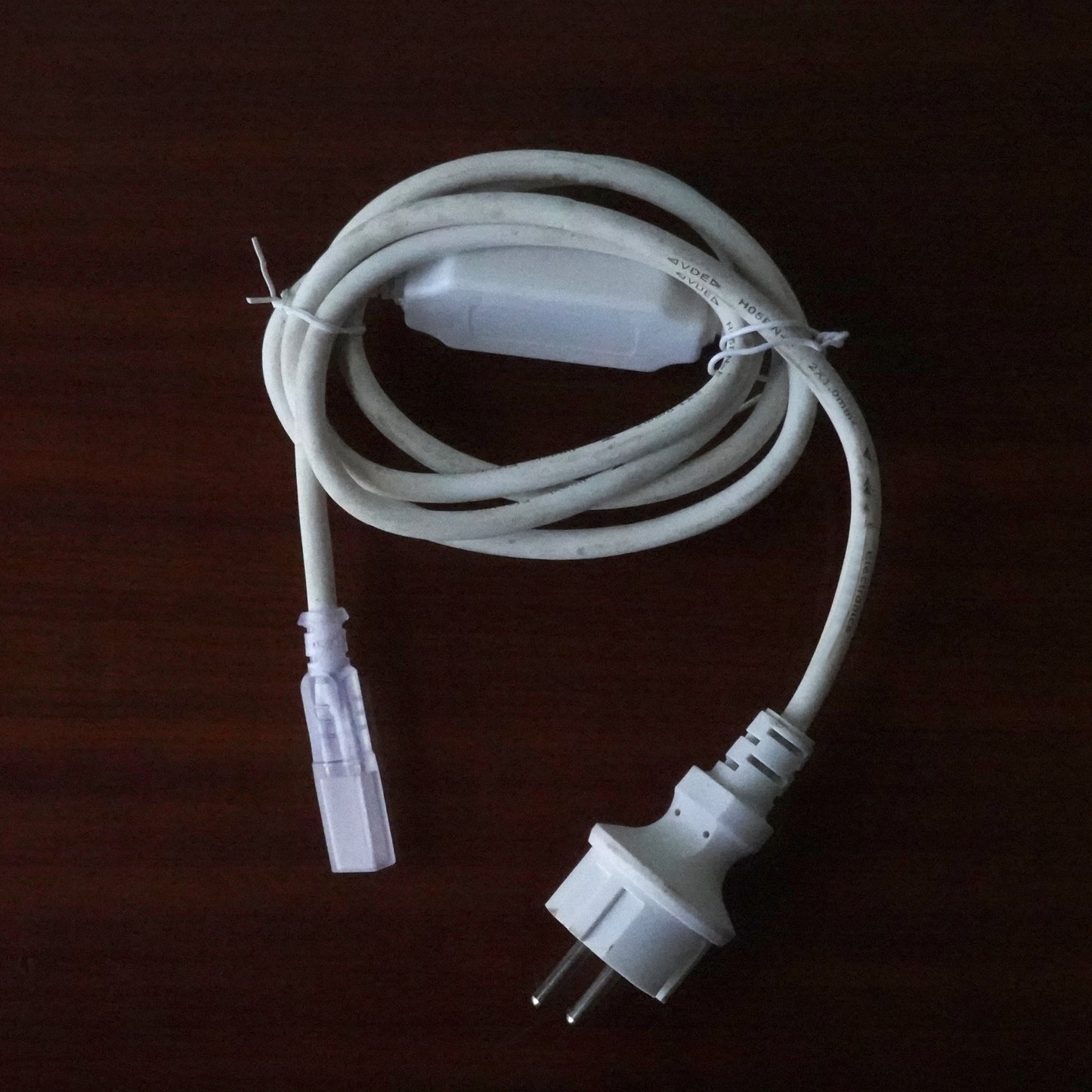 Cavo alimentazione 230V 1,5m spina Schuko, raddrizzatore, striscia led
