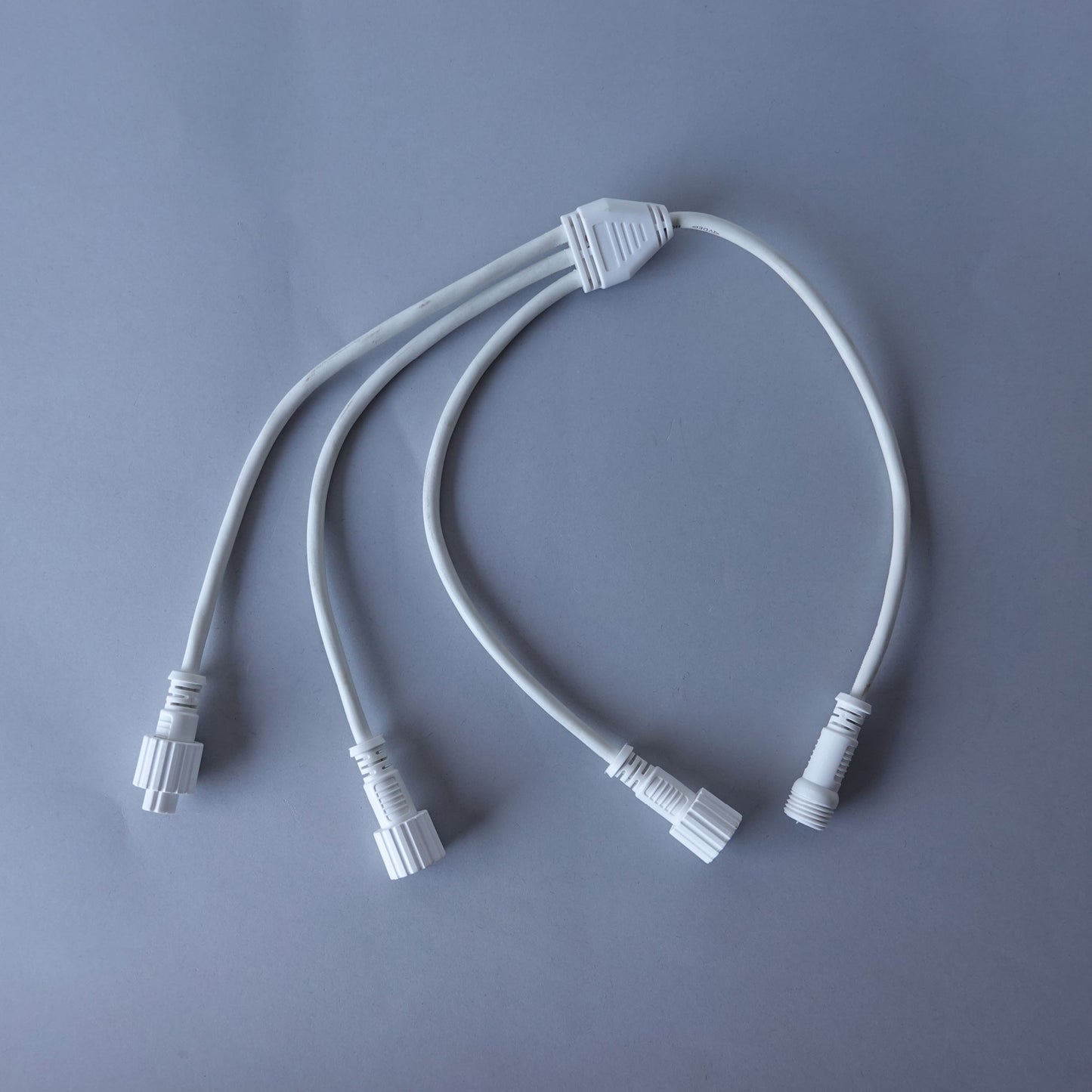 Multiconnettore 3 vie 24V IP44 per esterno cavo bianco stringhe 8m