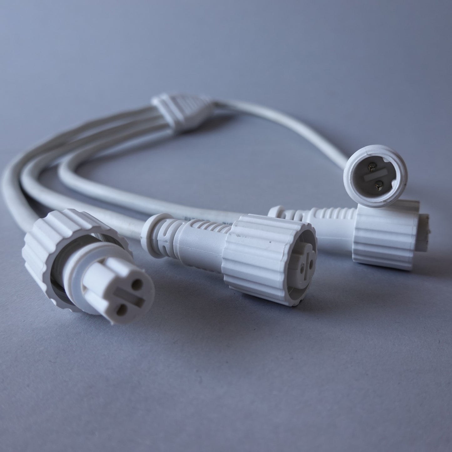 Multiconnettore 3 vie 24V IP44 per esterno cavo bianco stringhe 8m