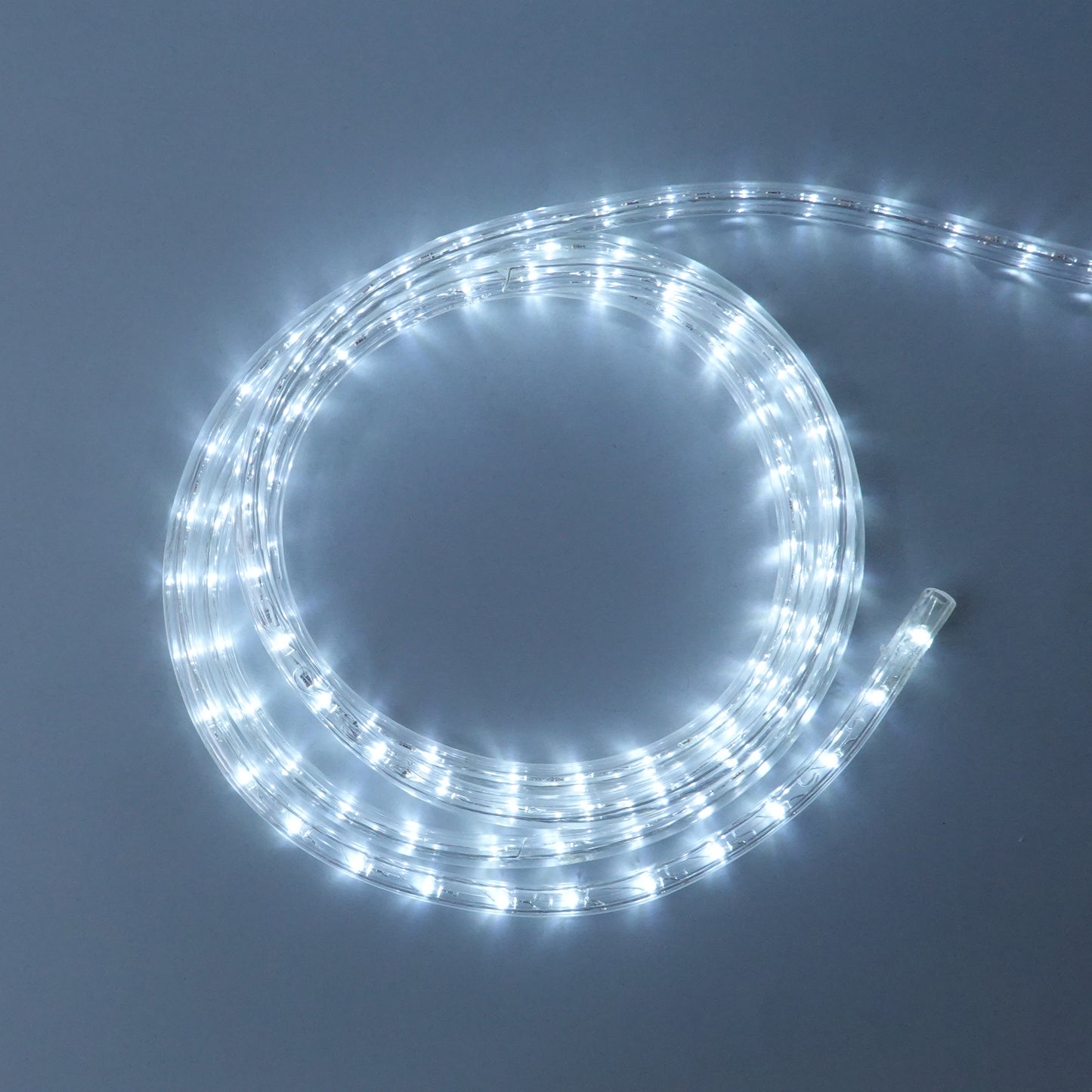 Tubo LED omnidirezionale 360° 230V 100m IP67 uso esterno