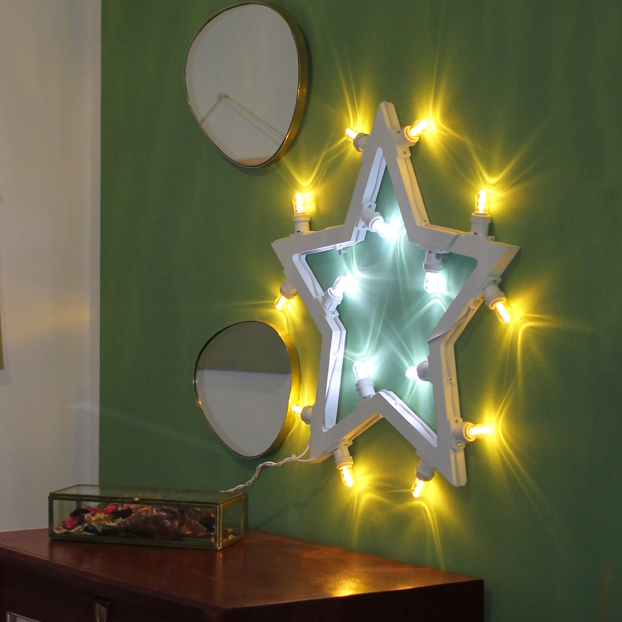 Interluxe Set di 4 sottobicchieri rotondi a LED, con batterie di ricambio incluse – Mädels sera – Quattro sottobicchieri luminosi come decorazione da tavolo, idea regalo, festa, fidanzata Interluxe Set di 4 sottobicchieri rotondi a LED, con batterie di ricambio incluse – Mädels sera – Quattro sottobicchieri luminosi come decorazione da tavolo, idea regalo, festa, fidanzata