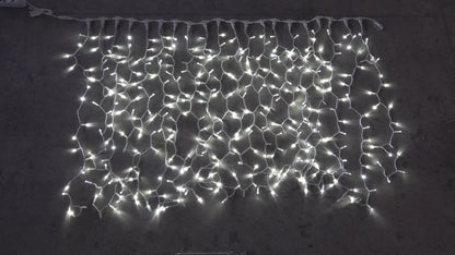 Lichtvorhang 230V 2x1,5m 380 LEDs AutoFlash weißes Kabel